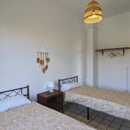 Historic House 5 Minutes Walk From The * Sant Pol De Mar