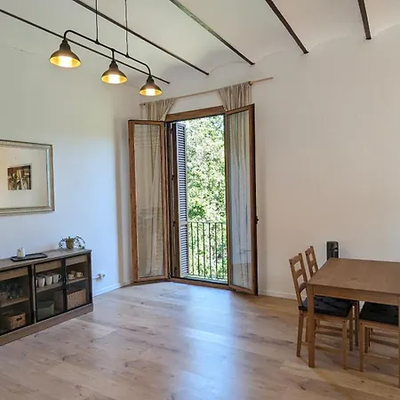 Historic House 5 Minutes Walk From The
