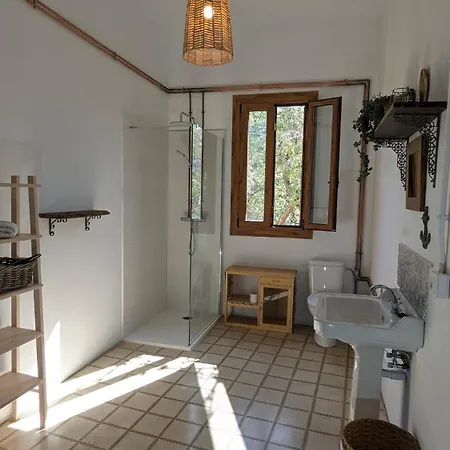 Historic House 5 Minutes Walk From The Villa *
