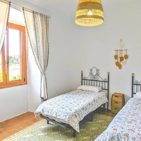Historic House 5 Minutes Walk From The Sant Pol De Mar